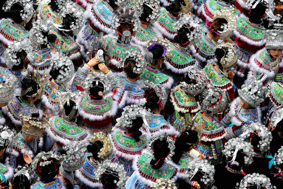 太平洋水務(wù)十集團(tuán)領(lǐng)導(dǎo)同新疆伊犁州霍爾果斯市副市長(zhǎng)座談