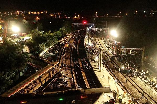 7月末我國外匯儲備規(guī)模為32922億美元